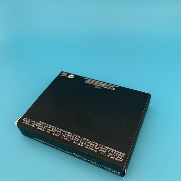 NARS bronzing powder - select your shade - Picture 3 of 7